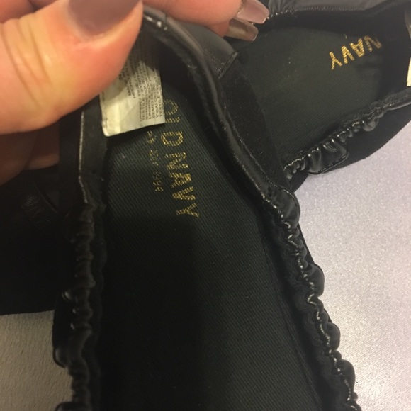 Flat Shoes - Picture 3 of 4